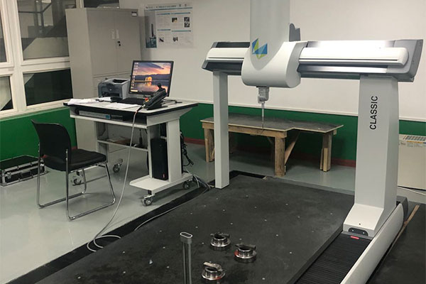 Coordinate Measuring Machine